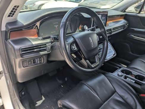 Used 2022 Lincoln Corsair Reserve w/ Equipment Group 201A AWD/4WD image 13