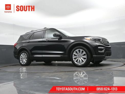 Used 2020 Ford Explorer Limited w/ Class III Trailer Tow Package image 45