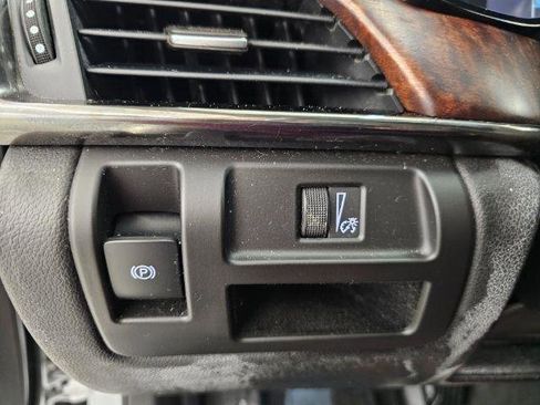 Used 2017 Cadillac CTS Luxury image 14