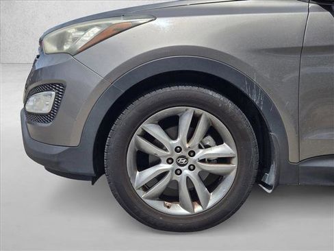 Used 2013 Hyundai Santa Fe Sport 2.0T FWD image 18