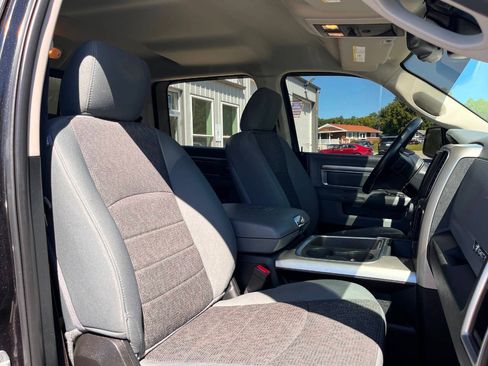 Used 2018 RAM 1500 Big Horn AWD/4WD image 13