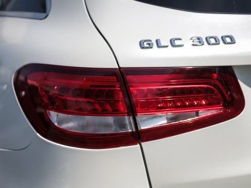 Used 2016 Mercedes-Benz GLC 300 4MATIC image 12