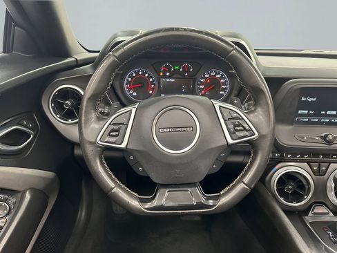 Used 2018 Chevrolet Camaro LT image 27