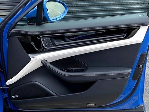 New 2026 Porsche Panamera 4 image 28