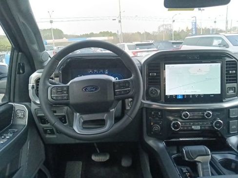 New 2025 Ford F150 Lariat w/ Equipment Group 501A Mid AWD/4WD image 27