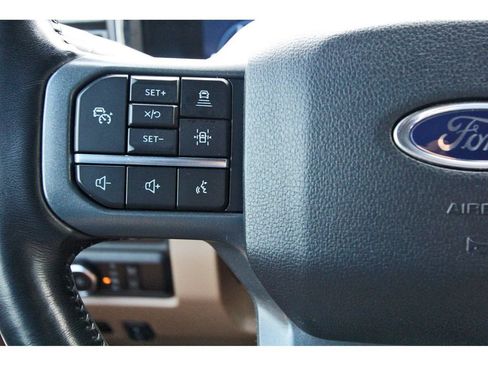 Certified 2024 Ford F350 Lariat w/ Lariat Ultimate Package AWD/4WD image 18