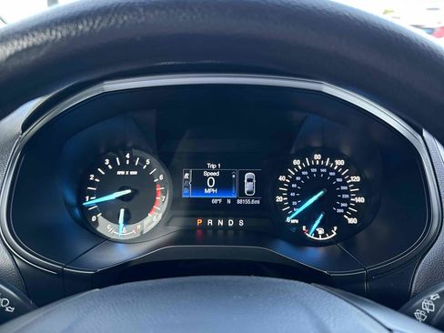 Used 2016 Ford Edge SE image 19