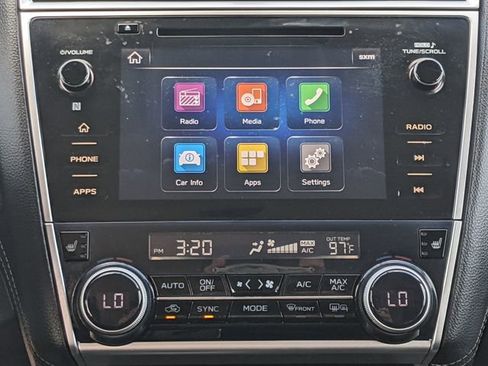 Used 2018 Subaru Outback 2.5i Premium image 15