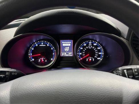 Used 2015 Hyundai Santa Fe Sport w/ Option Group 02 image 32