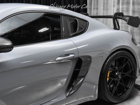 Used 2024 Porsche 718 Cayman GT4 RS RWD image 15