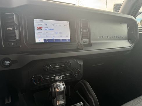 Used 2022 Ford Bronco Big Bend image 19