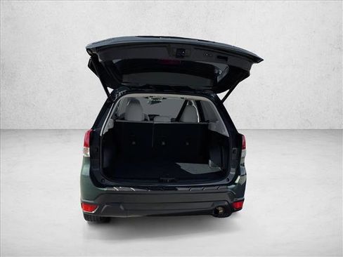 Used 2023 Subaru Forester Premium AWD/4WD image 7