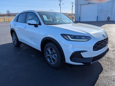 New 2026 Honda HR-V LX image 5