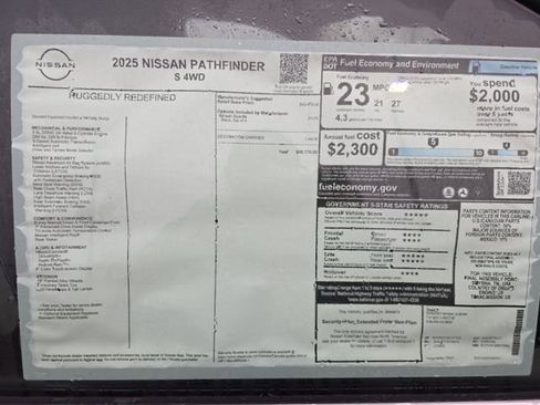 Used 2025 Nissan Pathfinder S image 30