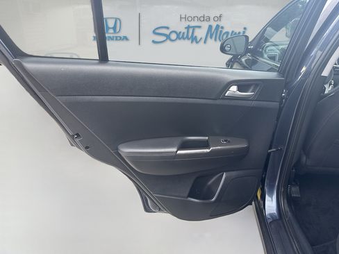 Used 2020 Kia Sportage LX FWD image 25