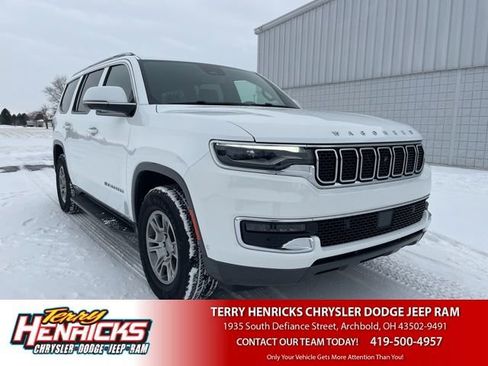 Used 2022 Jeep Wagoneer Series I w/ Convenience Group I image 1