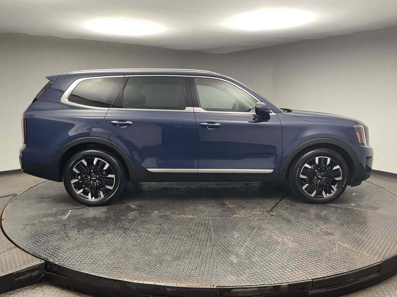 Used 2024 Kia Telluride SX AWD/4WD image 8