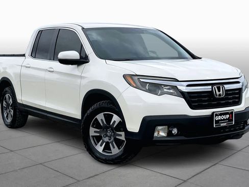 Used 2017 Honda Ridgeline RTL image 2