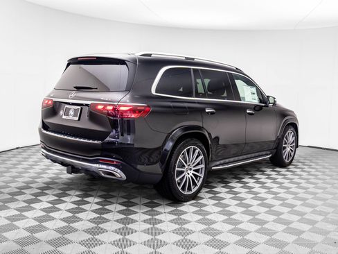 New 2026 Mercedes-Benz GLS 580 4MATIC image 5