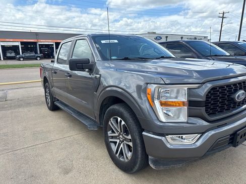 Used 2022 Ford F150 XL w/ STX Appearance Package RWD image 3