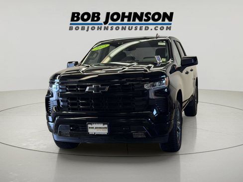 Used 2024 Chevrolet Silverado 1500 LT AWD/4WD image 4