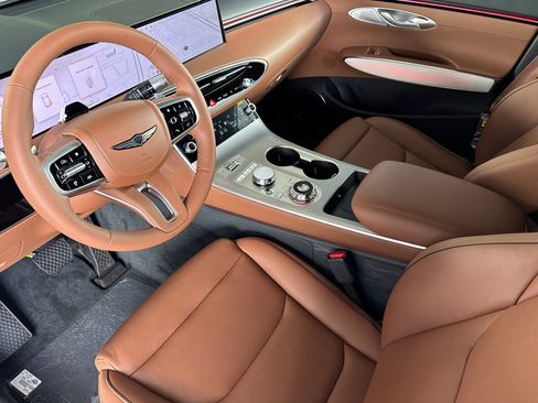 New 2026 Genesis GV70 2.5T Advanced image 11