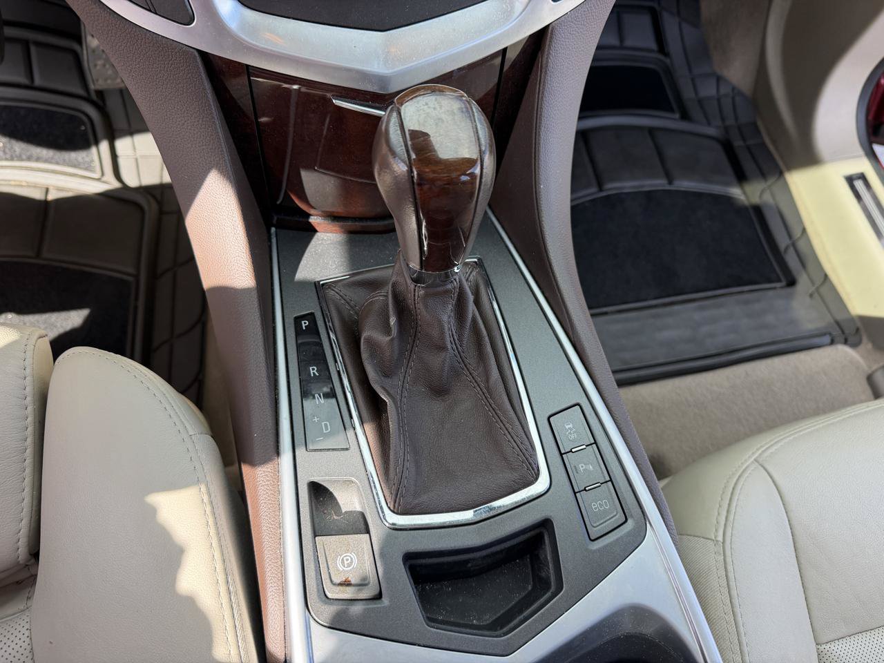 Used 2012 Cadillac SRX Luxury AWD/4WD image 14