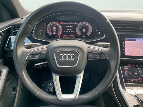 Used 2019 Audi Q8 Prestige w/ Luxury Package AWD/4WD image 22