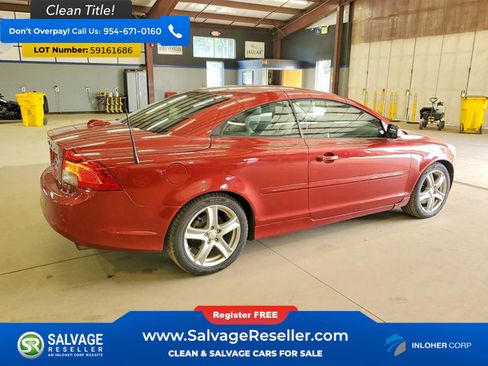 Used 2011 Volvo C70 T5 w/ Multimedia Pkg FWD image 4