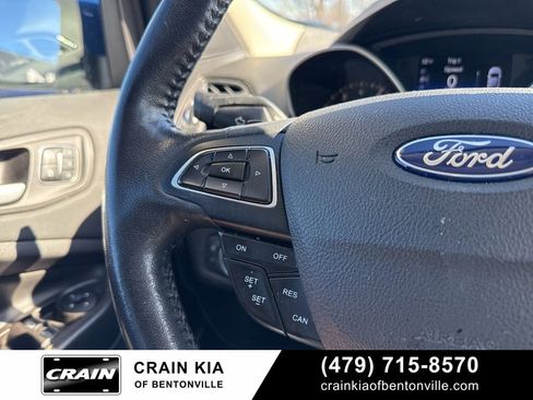 Used 2017 Ford Escape Titanium image 24
