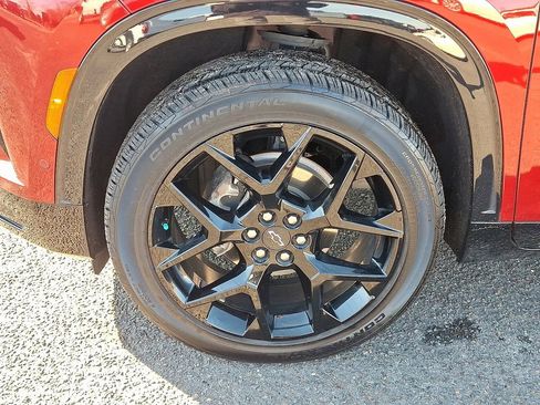 Used 2024 Chevrolet Traverse RS w/ LPO, Floor Liner Package image 29