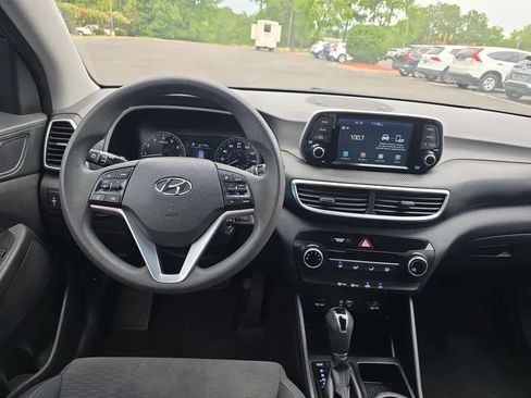 Used 2019 Hyundai Tucson SE FWD image 12
