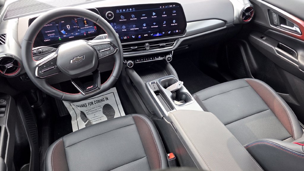 Used 2024 Chevrolet Equinox EV RS FWD image 25