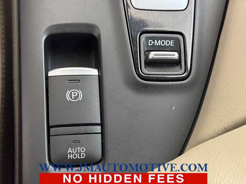Used 2020 INFINITI QX50 Luxe w/ Cargo Package AWD/4WD image 34