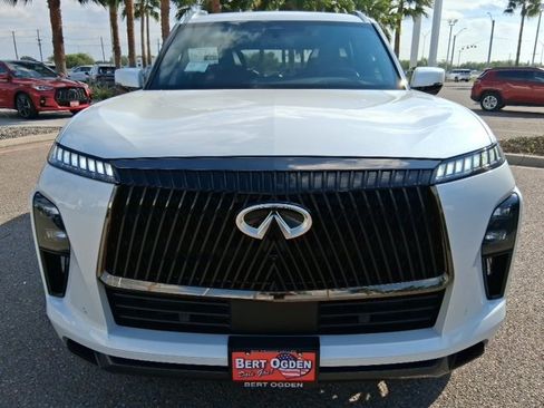 New 2026 INFINITI QX80 Autograph w/ Premium Cargo Package image 2