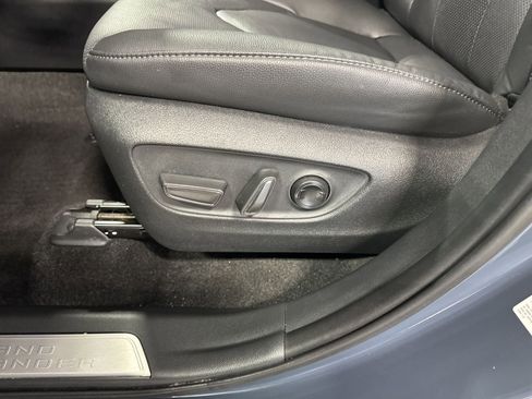 Used 2024 Toyota Grand Highlander Platinum image 26