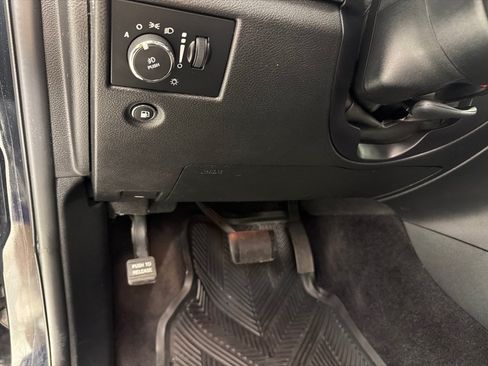 Used 2018 Jeep Grand Cherokee Limited AWD/4WD image 15