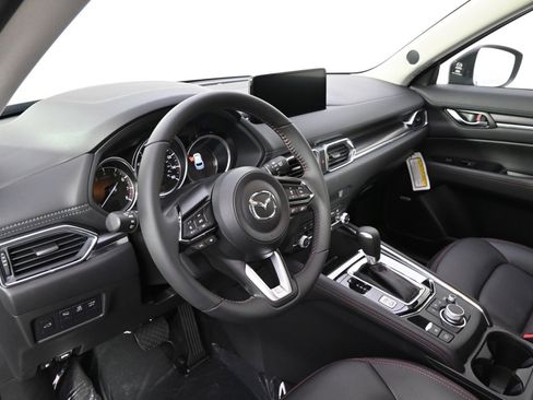 New 2025 MAZDA CX-5 Carbon Edition image 11