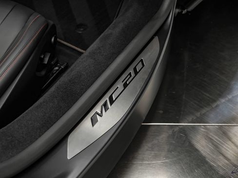 Used 2023 Maserati MC20 Spyder RWD image 69