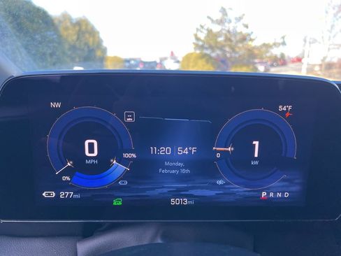 Used 2025 Chevrolet Blazer EV LT image 12