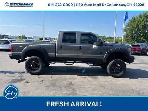 Used 2011 Ford F250 XLT w/ FX4 4X4 Off-Road Pkg image 3