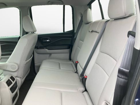 Certified 2023 Honda Ridgeline RTL image 13