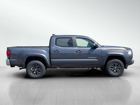 Used 2023 Toyota Tacoma SR5 AWD/4WD image 8