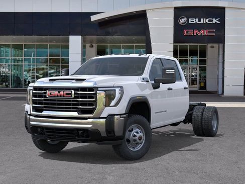 New 2025 GMC Sierra 3500 Pro w/ Convenience Package AWD/4WD image 6