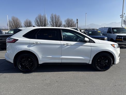 Used 2022 Ford Edge ST w/ Equipment Group 401A image 6