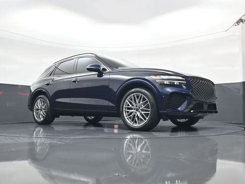 Used 2022 Genesis GV70 3.5T Sport w/ Sport Advanced Package image 17