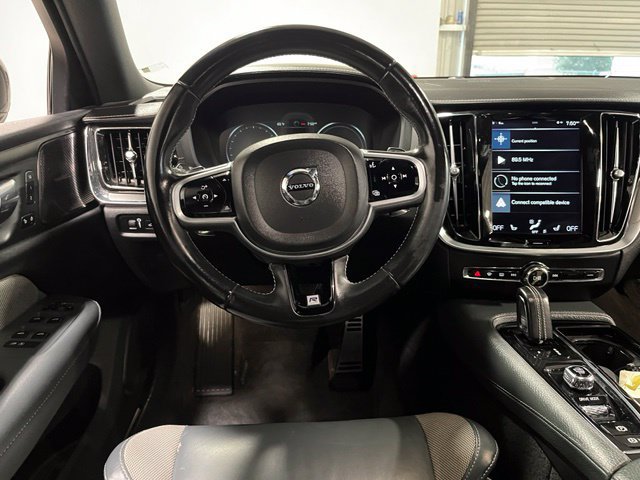 Used 2020 Volvo S60 T8 R-Design AWD/4WD image 22