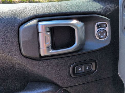 Certified 2022 Jeep Wrangler Unlimited Rubicon w/ Steel Bumper Group image 14