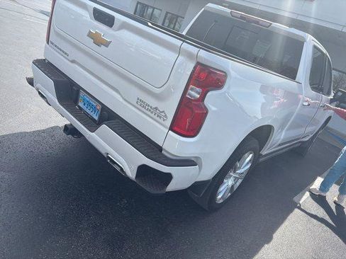 Used 2024 Chevrolet Silverado 1500 High Country image 8
