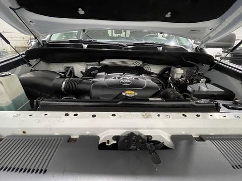 Used 2014 Toyota Tundra SR image 41